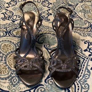 Charcoal gray glittery Heels